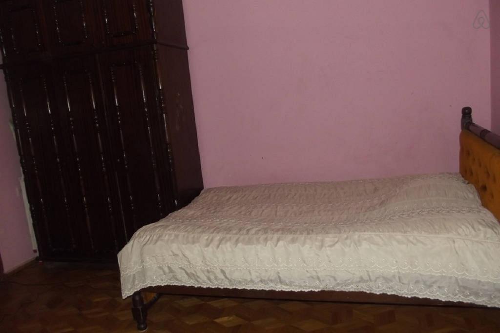 Apartment Irma Rustaveli 57 Batumi Szoba fotó