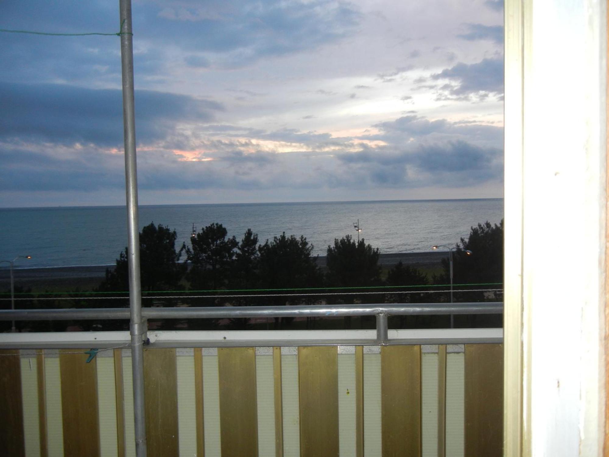 Apartment Irma Rustaveli 57 Batumi Kültér fotó
